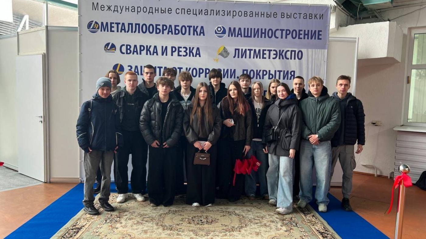 Студенты ИПФ ознакомились с передовыми технологиями на международных выставках
